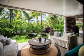 Sunbathed Three Bedroom Apt - Large Pool & Garden